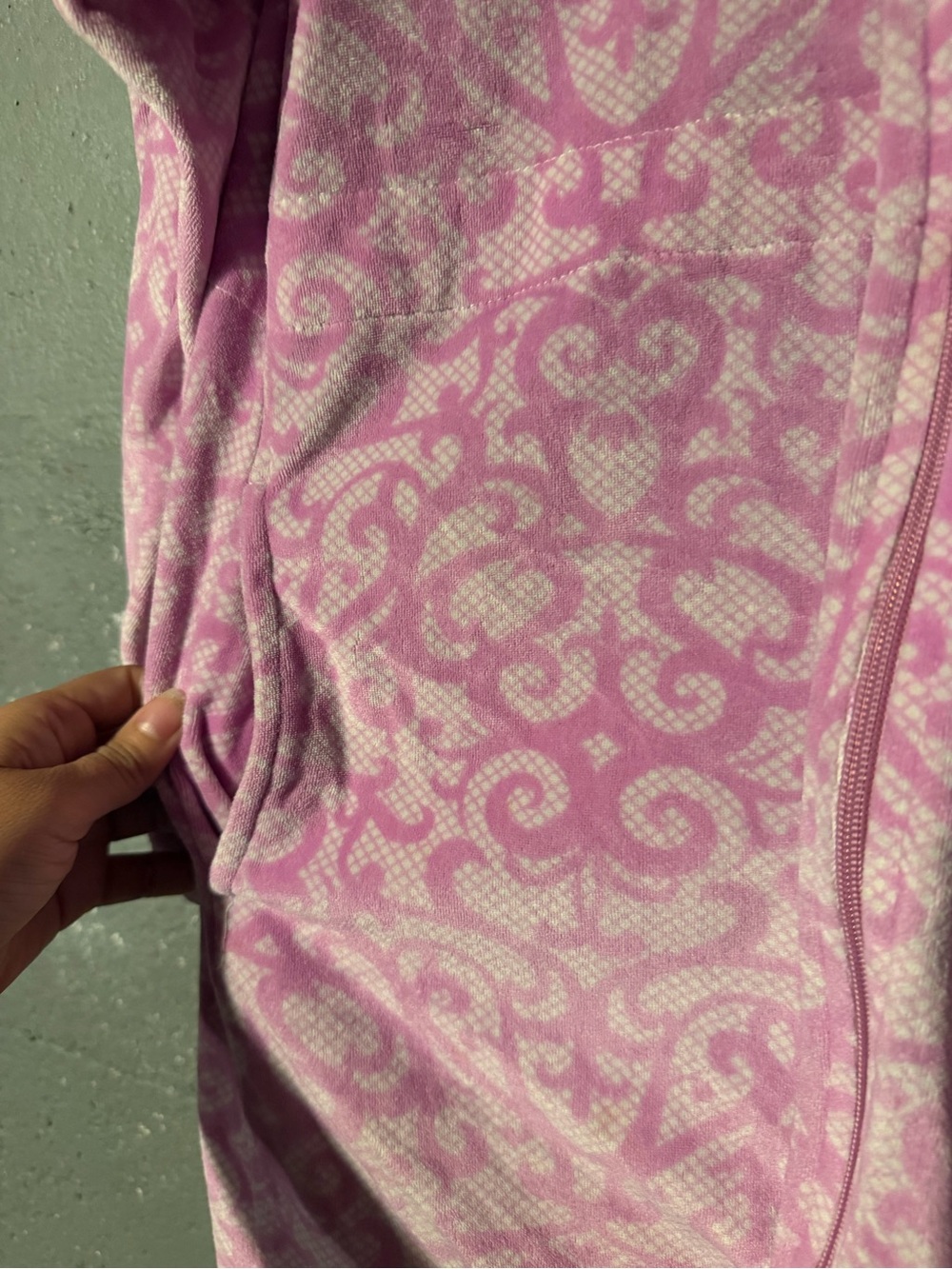 Plush Hooded Pink Patterned Fleece Robe - Picture 2 of 6
